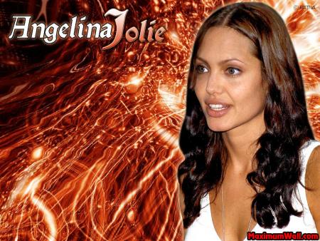 angelina  jolie